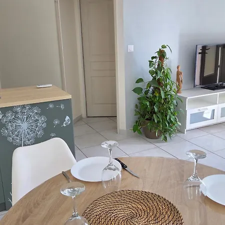 Holiday home En Provence Avec Piscine Disponible Seulement En Fin De Journee Orange (Vaucluse)