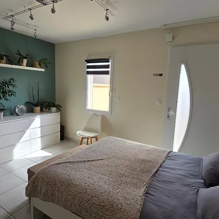 Holiday home En Provence Avec Piscine Disponible Seulement En Fin De Journee Orange (Vaucluse)